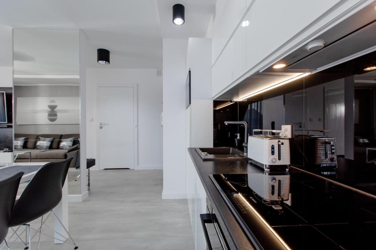 Apartament Linia Komfortu Gardenia Dziwnow Z Widokiem Na Morze Epapartamenty Экстерьер фото