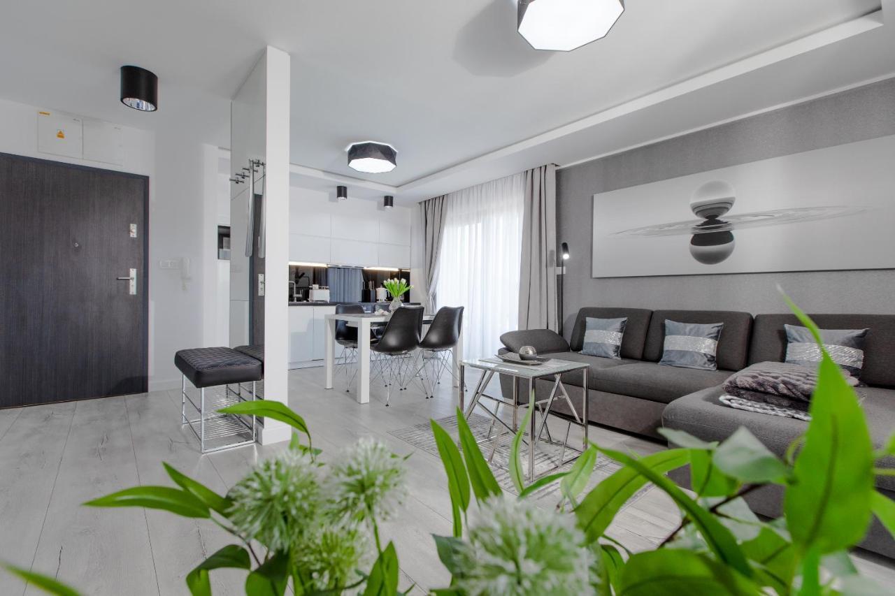 Apartament Linia Komfortu Gardenia Dziwnow Z Widokiem Na Morze Epapartamenty Экстерьер фото