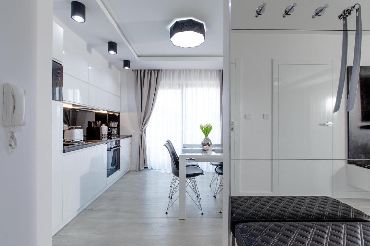 Apartament Linia Komfortu Gardenia Dziwnow Z Widokiem Na Morze Epapartamenty Экстерьер фото
