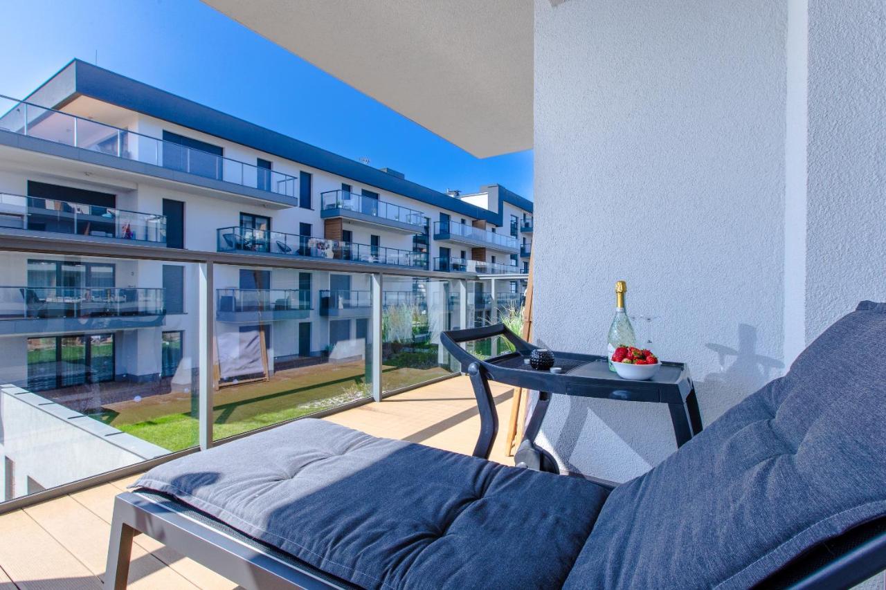 Apartament Linia Komfortu Gardenia Dziwnow Z Widokiem Na Morze Epapartamenty Экстерьер фото