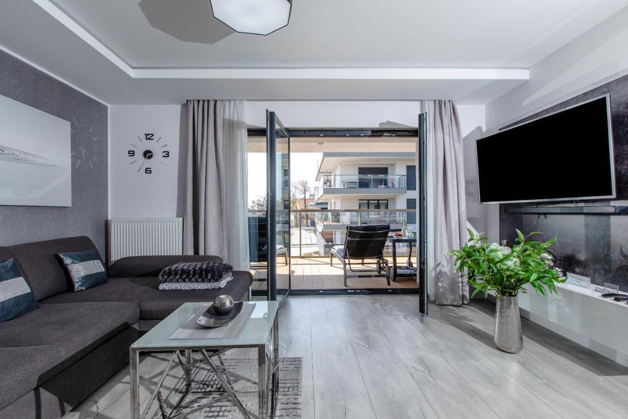 Apartament Linia Komfortu Gardenia Dziwnow Z Widokiem Na Morze Epapartamenty Экстерьер фото